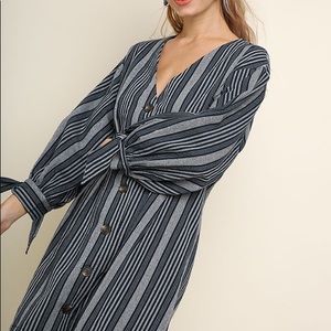 Umgee Striped Lace Puff Sleeve Blouse